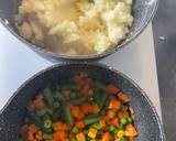 A picture of step 1 of Shepards pie with a crispy cheese topping 😍 served with Yorkshire and broccoli 👌🏻🤤.