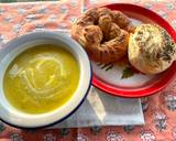 รูปขั้นตอนการทำที่ 7 ของ Pumpkin Soup with Raisin Pretzel & Raisin Bagel🥯🥨🎃 ซุปฟักทองทานคู่กับ เพรทเซลลูกเกดและเบเกิ้ลลูกเกด🥨🥯🍇