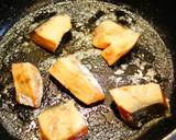 A picture of step 3 of Cheese and Cream Stewed Salmon and Vegetables.