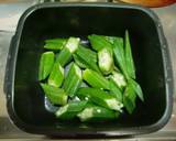 A picture of step 4 of Summer Vegetable Curry with Chicken and Canned Tomatoes.