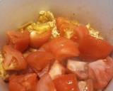 A picture of step 6 of Tomato Egg Soup.