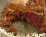 A picture of step 3 of Steak with onions.