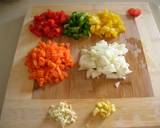 A picture of step 1 of Colorful Ground Pork and Vegetable Curry.