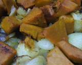 A picture of step 2 of Aromatic Roasted Root Vegetable Soup.