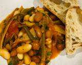 A picture of step 3 of Tomato, fennel and bean stew.