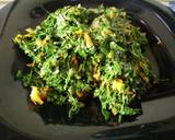 A picture of step 4 of Fried kales/sukuma wiki.