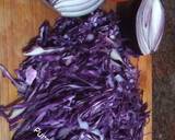 A picture of step 1 of Fried purple cabbage.