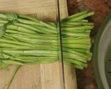 A picture of step 2 of Pad boong (thai / chinese stir fry vegetables).