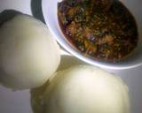 A picture of step 5 of Pounded yam and vegetable soup.