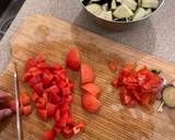 A picture of step 2 of 🍝 Aubergine, beef mince, fresh tomatoes pasta.