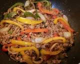 A picture of step 5 of Thai Pork And Vegetable Rice Bowl.