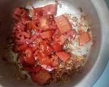 A picture of step 4 of Oven baked carrot strips with smooth mashed potatoes and homemade garlic tomato sauce.