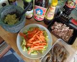 รูปขั้นตอนการทำที่ 1 ของ กุ้งผัดบล็อกโคลี่