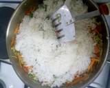 A picture of step 3 of Left over fried vegetable rice.