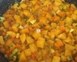 A picture of step 4 of Vegetable curry.