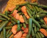 A picture of step 3 of Tofu and Veggies in Yellow Curry.