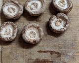 A picture of step 1 of ★ Fried stuffed shiitake mushrooms ★.