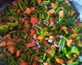 A picture of step 2 of Stir fry veggies.