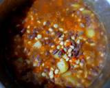 A picture of step 5 of Green maize- red bean salsa with vegetables.