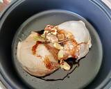 รูปขั้นตอนการทำที่ 2 ของ ไก่ต้มน้ำปลา