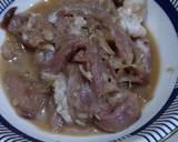 รูปขั้นตอนการทำที่ 5 ของ หมูทอดพริกน้ำปลา
