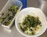 A picture of step 4 of Japanese Daikon Radish Furikake.