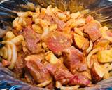 A picture of step 3 of Crockpot Beefy Onion Stew.