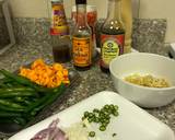 A picture of step 1 of Stir Fried French Beans with Anchovies.