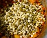 A picture of step 5 of Pea & green maize salsa.