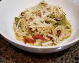 A picture of step 4 of Lemony Chicken Orzo with Vegetables.