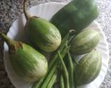 A picture of step 1 of Tawa Fry Green Vegetables.