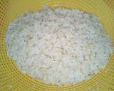 A picture of step 1 of Short grain vegetable rice.