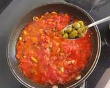 A picture of step 2 of Pasta in spicy chorizo tomato sauce with capers.