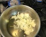 A picture of step 1 of Cranberry, leek and apricot strudel.