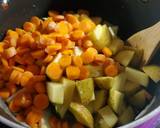 A picture of step 3 of Hearty Ground Turkey Vegetable Soup.