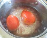 A picture of step 3 of Blanching Your Tomatoes.