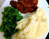 A picture of step 9 of My Braising Steak in Onion Gravy with Mashed Potato & Peas 😍.