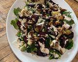 A picture of step 4 of Spring greens, air fried cauliflower and beetroot salad with tahini dressing.