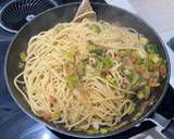 A picture of step 8 of Spicy tuna and leek spaghetti with asian flavours and a citrus twist.