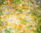 A picture of step 5 of Simple vegetable rice.