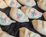 A picture of step 8 of ★ Steamed Kawaii Gyoza (dumpring)★.