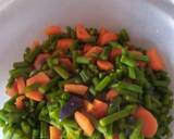 A picture of step 1 of Stir fry veggies.