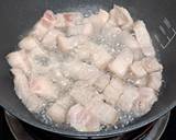 รูปขั้นตอนการทำที่ 1 ของ หมูสามชั้นผัดพริกแกง