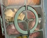 A picture of step 2 of Snackle box Lunchable.