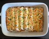 A picture of step 6 of Creamy Chicken & Mushroom Enchiladas.