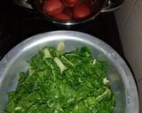 A picture of step 2 of Spinach,tomatoes soup#4 wks challenge...