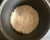 A picture of step 3 of Butter Soy Sauce Chicken Rice.