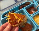 A picture of step 2 of Pizza Lunchable bento box.