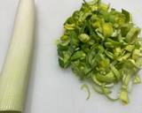 A picture of step 1 of Welsh rarebit with leeks.