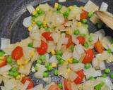 A picture of step 2 of White sauce broccoli.